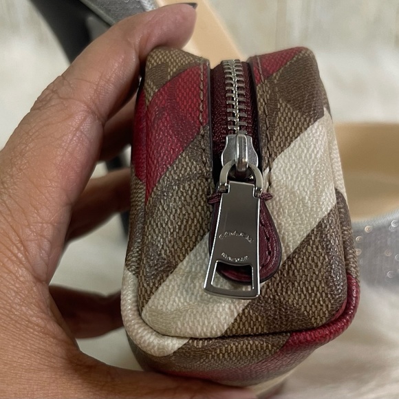 2 pcs COACH Red Rowan Satchel & Coach mini box cosmetic case - Picture 11 of 14